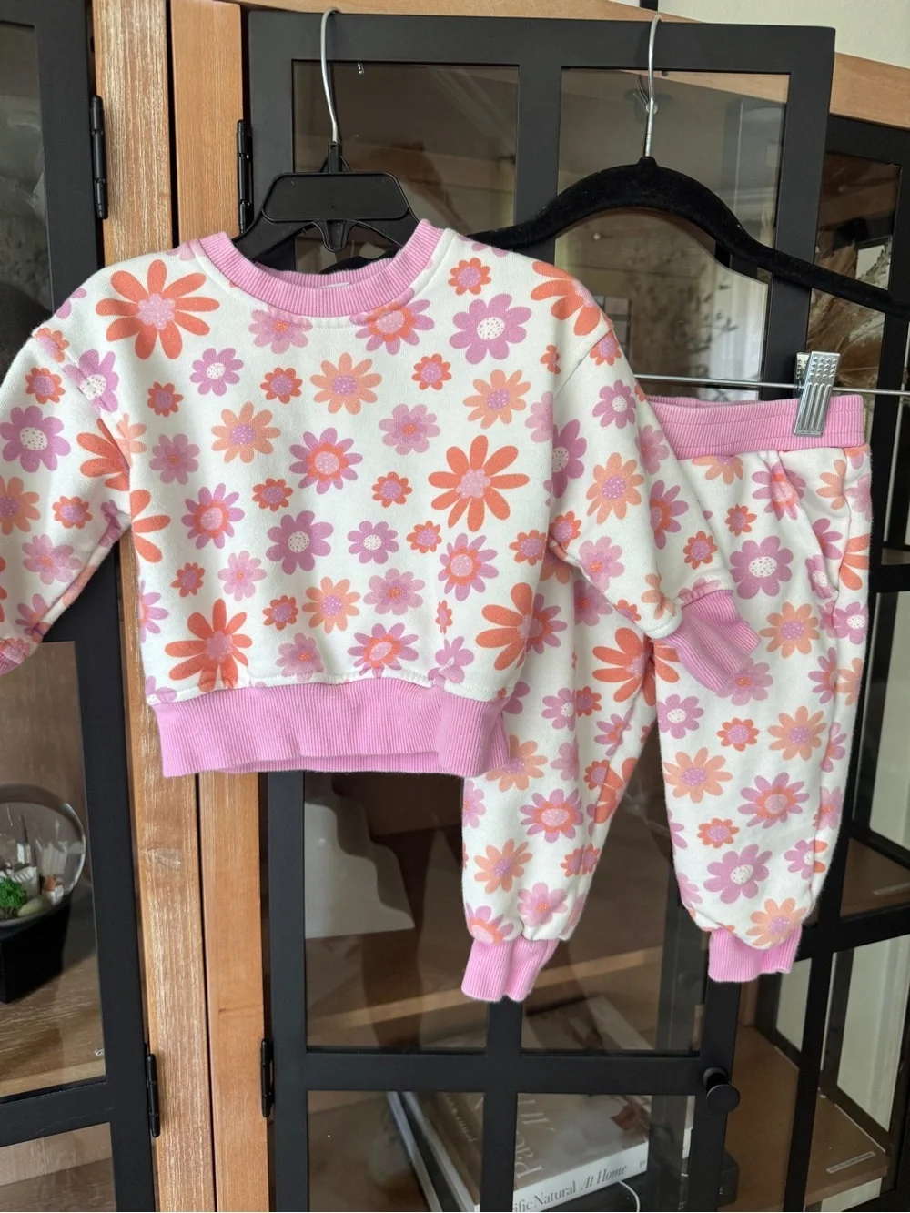 Poppy Kids daisy set sweatshirt joggers sweatpants pullover groovy toddler girl